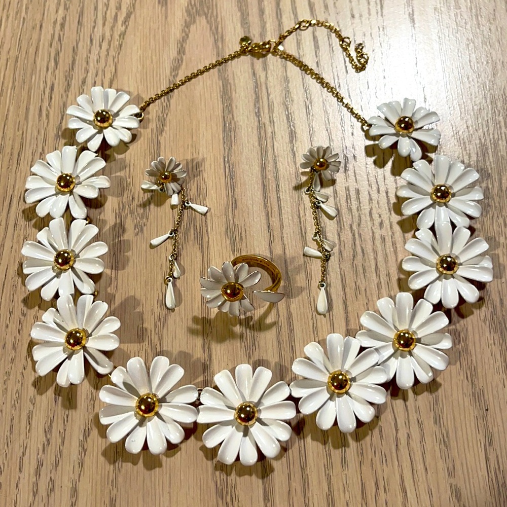 Kate Spade “Dazzling Daisies” Jewelry Set. Ring Sz 8.